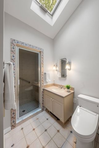 37 Chestnut Hill Terrace, Newton, MA 02467