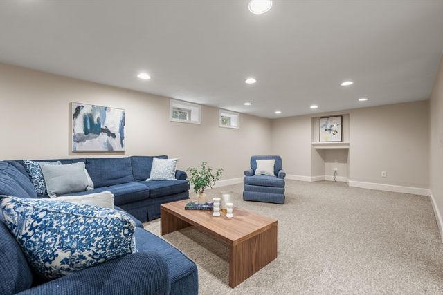 37 Chestnut Hill Terrace, Newton, MA 02467
