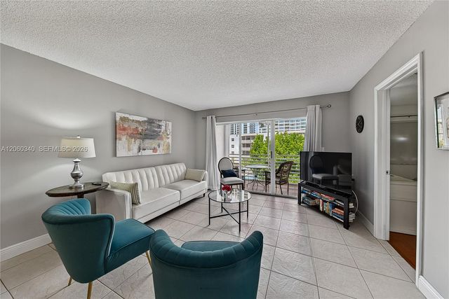 1541 S Ocean Blvd Apt 313, Lauderdale By The Sea, FL 33062