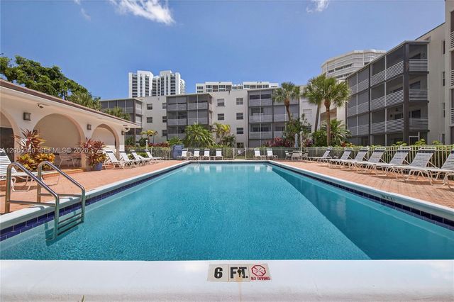 1541 S Ocean Blvd Apt 313, Lauderdale By The Sea, FL 33062