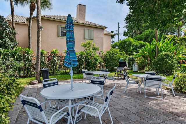 1541 S Ocean Blvd Apt 313, Lauderdale By The Sea, FL 33062