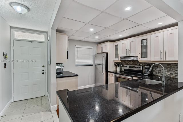 1541 S Ocean Blvd Apt 313, Lauderdale By The Sea, FL 33062