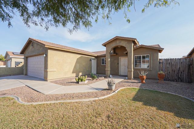 217 E Patricia St, San Luis, AZ 85336