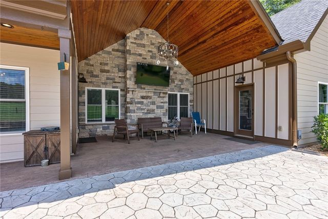 151 Geiger Road, Jefferson, GA 30549