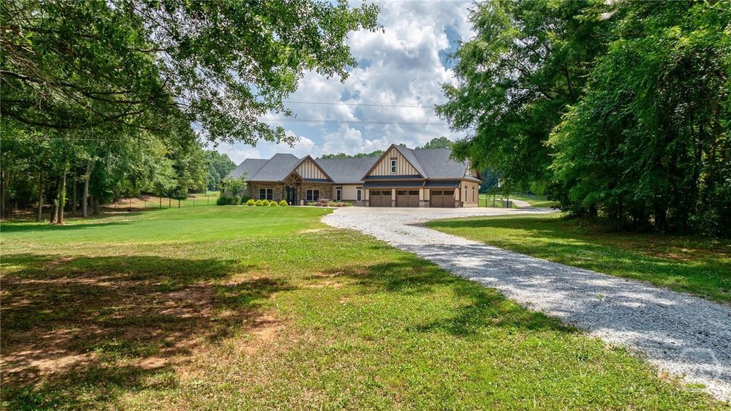 151 Geiger Road, Jefferson, GA 30549