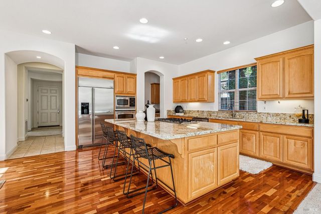 1220 Brockman Ln, Sonoma, CA 95476