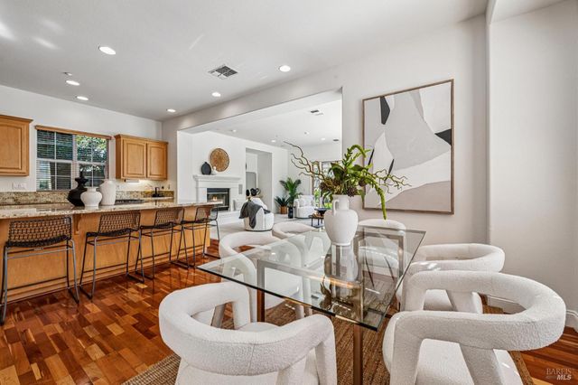 1220 Brockman Ln, Sonoma, CA 95476