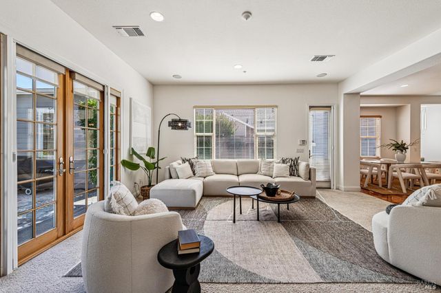 1220 Brockman Ln, Sonoma, CA 95476