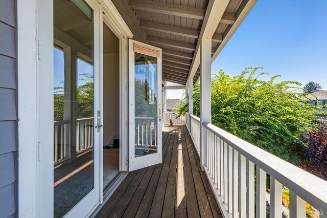 1220 Brockman Ln, Sonoma, CA 95476