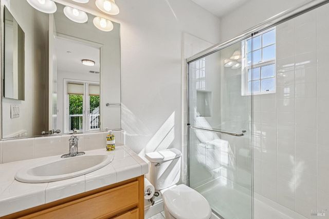 1220 Brockman Ln, Sonoma, CA 95476