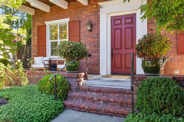 1220 Brockman Ln, Sonoma, CA 95476