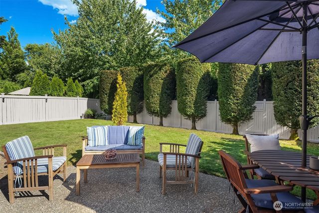 4256 255th Place SE, Sammamish, WA 98029