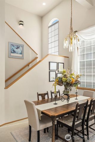 4256 255th Place SE, Sammamish, WA 98029