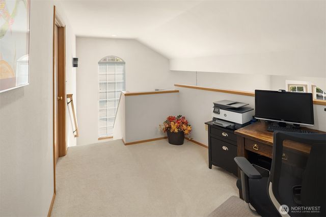 4256 255th Place SE, Sammamish, WA 98029