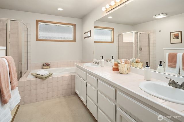 4256 255th Place SE, Sammamish, WA 98029