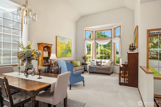 4256 255th Place SE, Sammamish, WA 98029