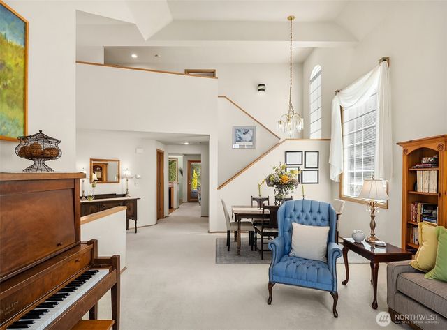 4256 255th Place SE, Sammamish, WA 98029