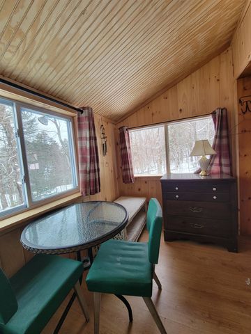 845 Bailey Hill Road, Readsboro, VT 05350