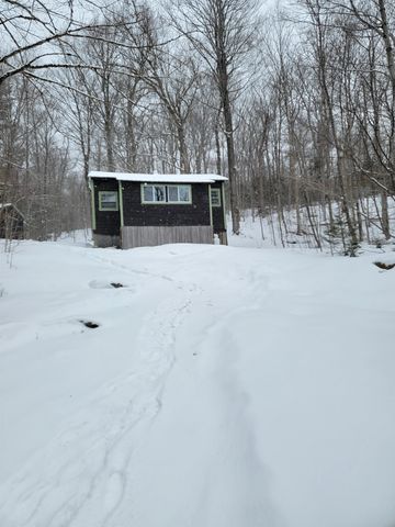 845 Bailey Hill Road, Readsboro, VT 05350