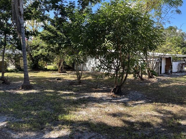 5312 VENTURA AVENUE, Sarasota, FL 34235