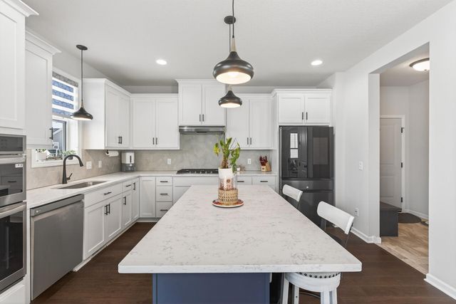 6352 Red Cedar Drive, Chaska, MN 55318