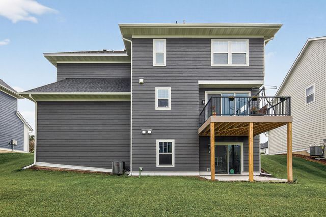 6352 Red Cedar Drive, Chaska, MN 55318