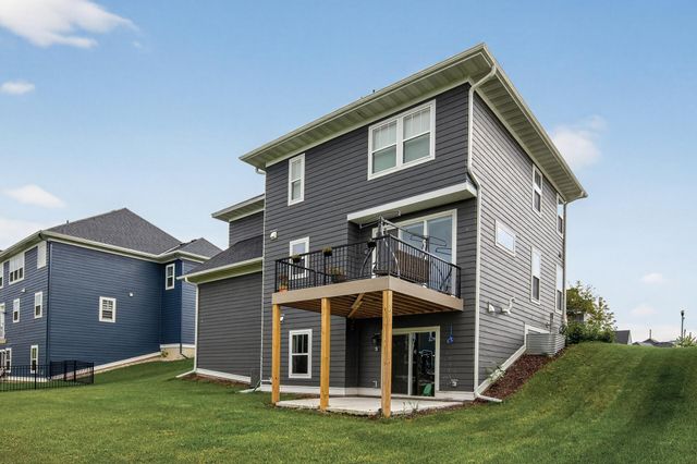 6352 Red Cedar Drive, Chaska, MN 55318