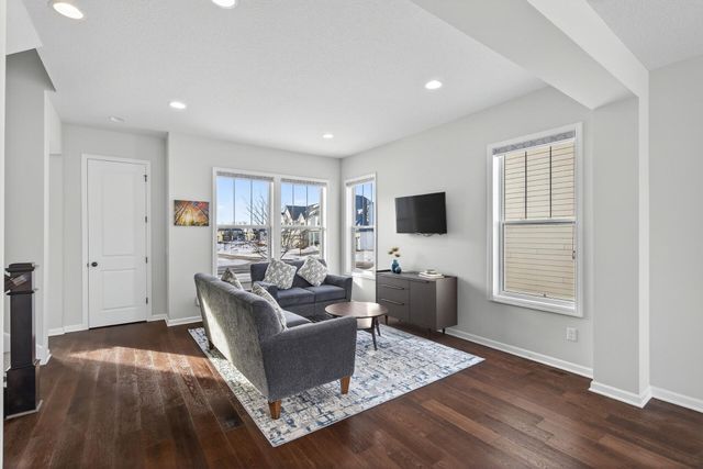 6352 Red Cedar Drive, Chaska, MN 55318