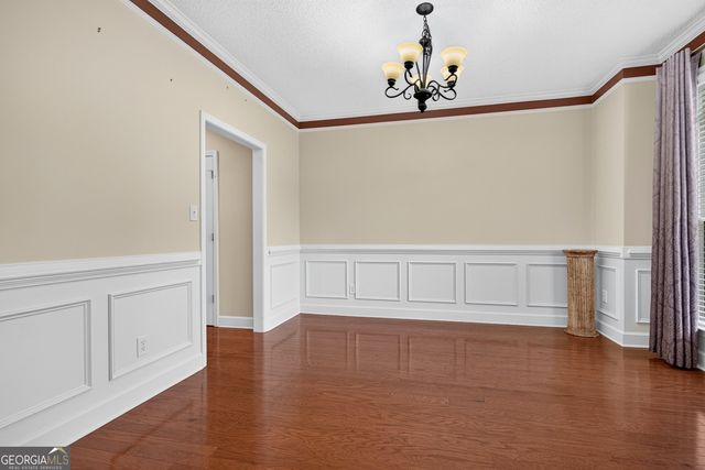 165 Keaton Drive, Fayetteville, GA 30215
