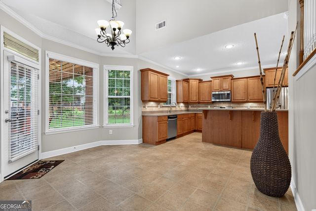 165 Keaton Drive, Fayetteville, GA 30215