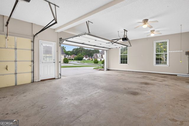 165 Keaton Drive, Fayetteville, GA 30215