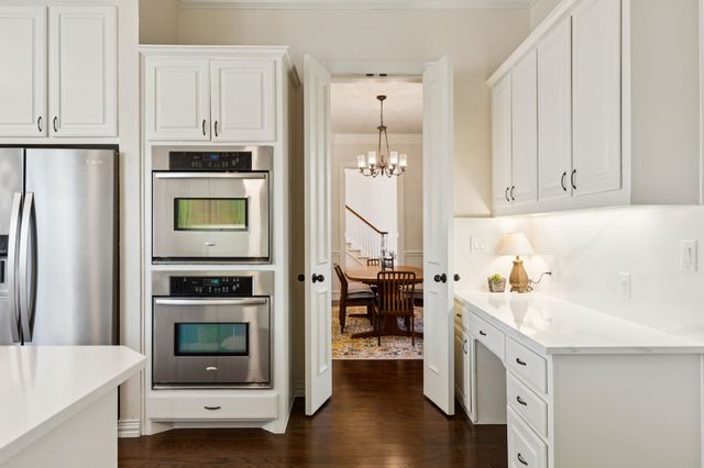 731 WYNDSOR CREEK Drive, Southlake, TX 76092