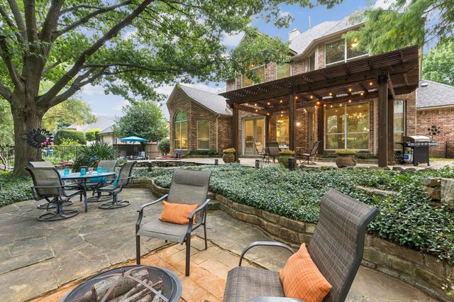 731 WYNDSOR CREEK Drive, Southlake, TX 76092