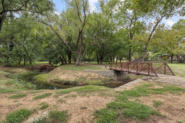 731 WYNDSOR CREEK Drive, Southlake, TX 76092