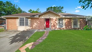 5411 Lorraine Drive, Baytown, TX 77521