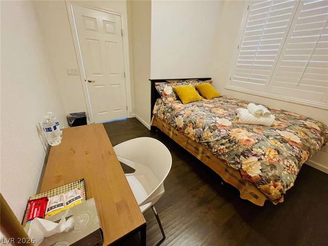 315 Carlisle Crossing Street, Las Vegas, NV 89138