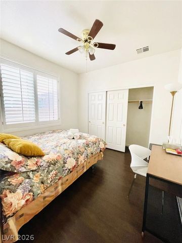 315 Carlisle Crossing Street, Las Vegas, NV 89138