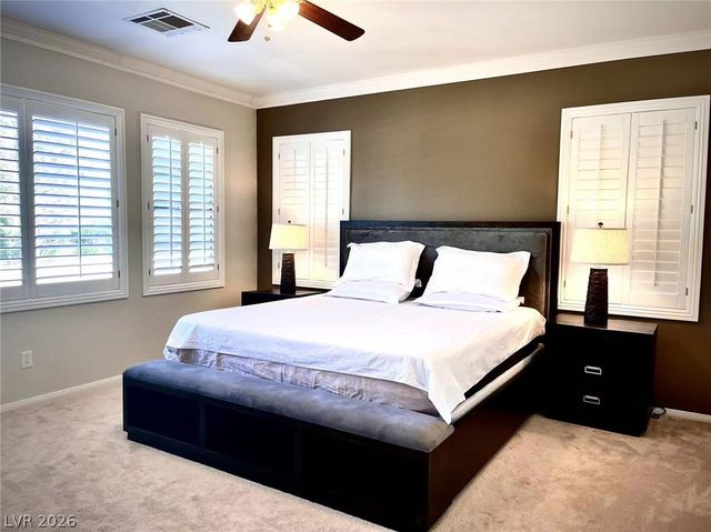 315 Carlisle Crossing Street, Las Vegas, NV 89138