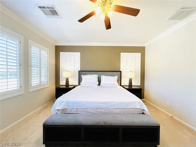 315 Carlisle Crossing Street, Las Vegas, NV 89138