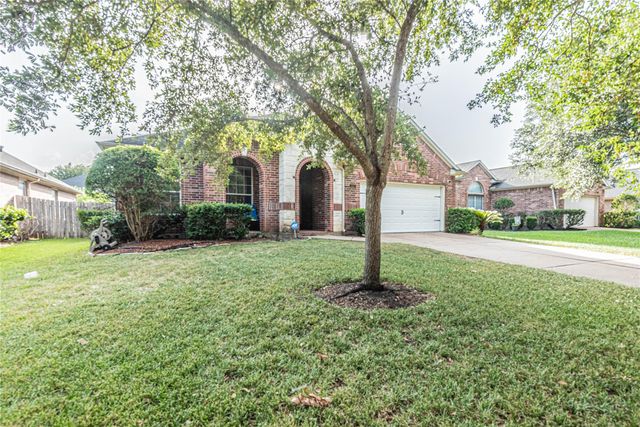 307 Autumn Creek Lane, Richmond, TX 77406