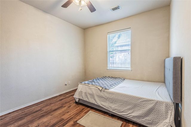 307 Autumn Creek Lane, Richmond, TX 77406