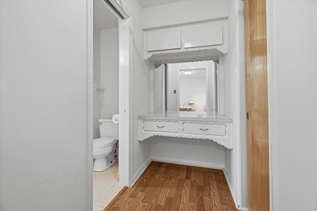 1718 Droxford Drive, Houston, TX 77008