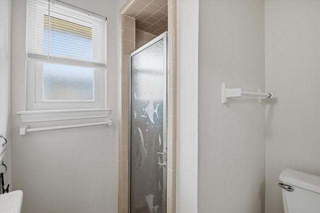 1718 Droxford Drive, Houston, TX 77008