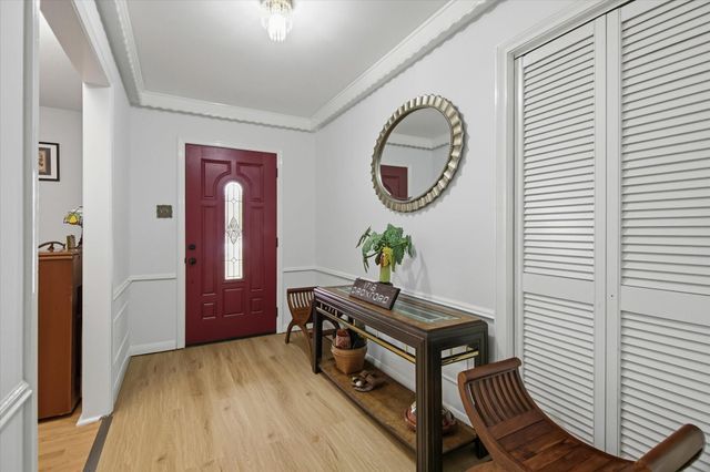 1718 Droxford Drive, Houston, TX 77008