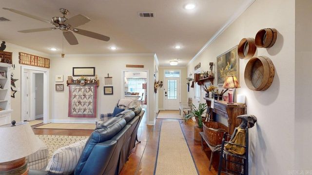 1875 Pecan Creek Drive, Conway, AR 72034