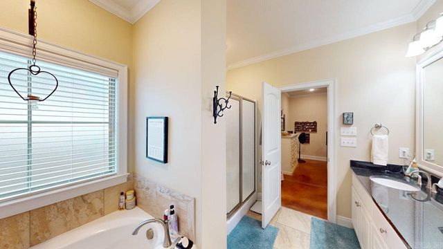 1875 Pecan Creek Drive, Conway, AR 72034