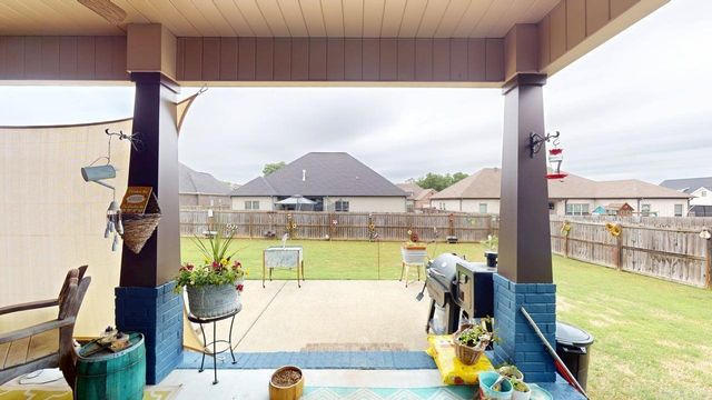 1875 Pecan Creek Drive, Conway, AR 72034