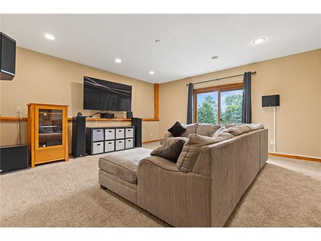 42 Stone Harbor Place, Hudson, WI 54016