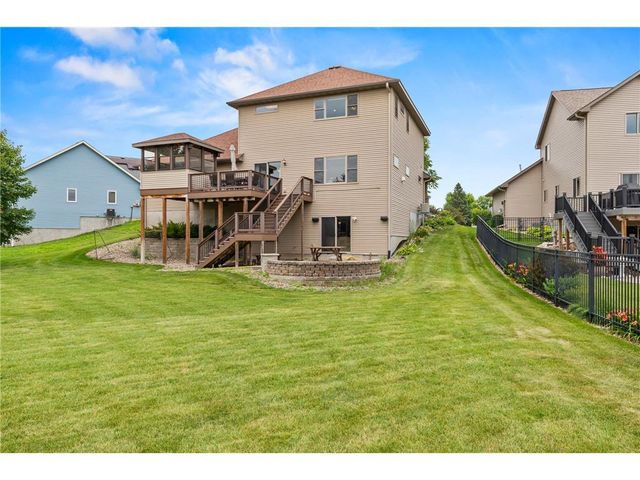 42 Stone Harbor Place, Hudson, WI 54016