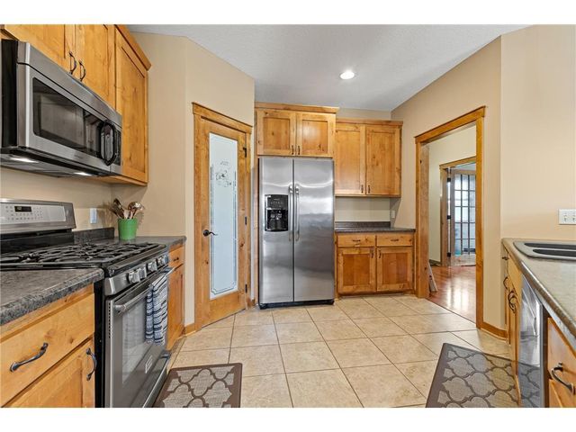 42 Stone Harbor Place, Hudson, WI 54016